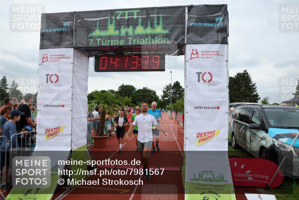 15.06.2025 - 7 Türme Triathlon Michael Strokosch http://msf.ph/oto/7981567 15.06.2025 14:13:39 Ziel 422, 591, 638, 798, 948 meine-sportfotos.de