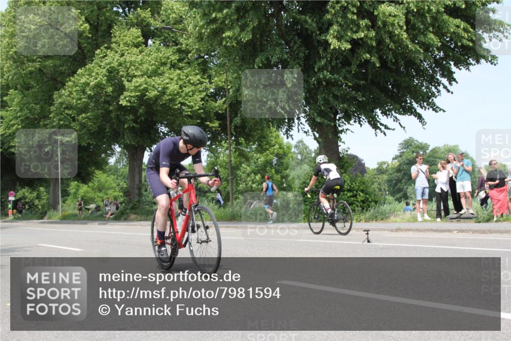 15.06.2025 - 7 Türme Triathlon Yannick Fuchs http://msf.ph/oto/7981594 15.06.2025 13:29:33 Radfahren  meine-sportfotos.de