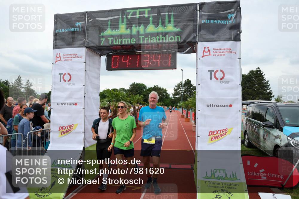 15.06.2025 - 7 Türme Triathlon Michael Strokosch http://msf.ph/oto/7981620 15.06.2025 14:13:40 Ziel 422, 591, 638, 798, 948 meine-sportfotos.de