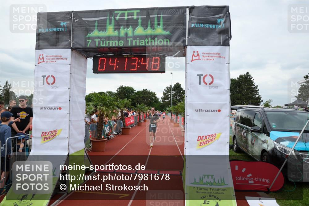 15.06.2025 - 7 Türme Triathlon Michael Strokosch http://msf.ph/oto/7981678 15.06.2025 14:13:47 Ziel 674 meine-sportfotos.de