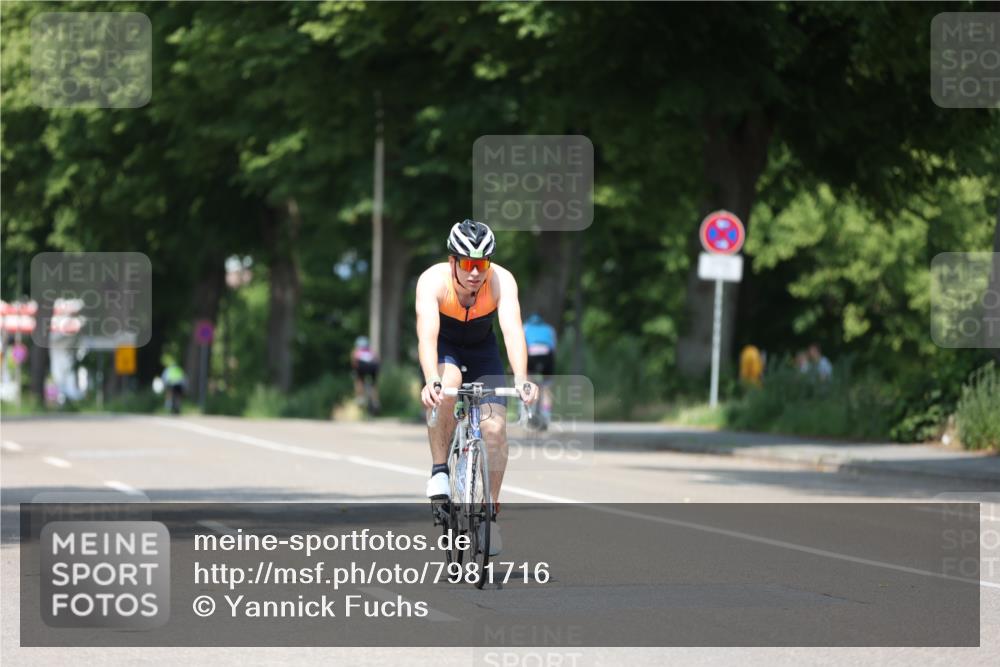 15.06.2025 - 7 Türme Triathlon Yannick Fuchs http://msf.ph/oto/7981716 15.06.2025 12:49:59 Radfahren 498 meine-sportfotos.de