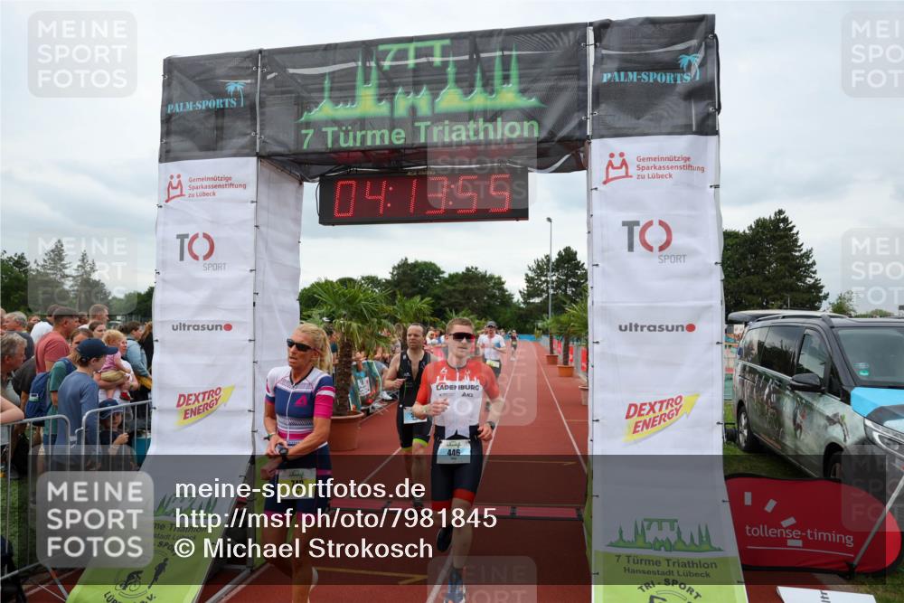 15.06.2025 - 7 Türme Triathlon Michael Strokosch http://msf.ph/oto/7981845 15.06.2025 14:13:55 Ziel 397, 445, 446, 674, 749, 1078 meine-sportfotos.de