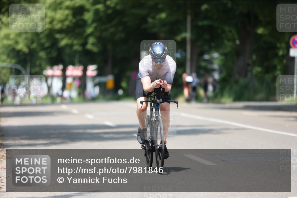 15.06.2025 - 7 Türme Triathlon Yannick Fuchs http://msf.ph/oto/7981846 15.06.2025 12:50:20 Radfahren 389, 530, 540, 560 meine-sportfotos.de