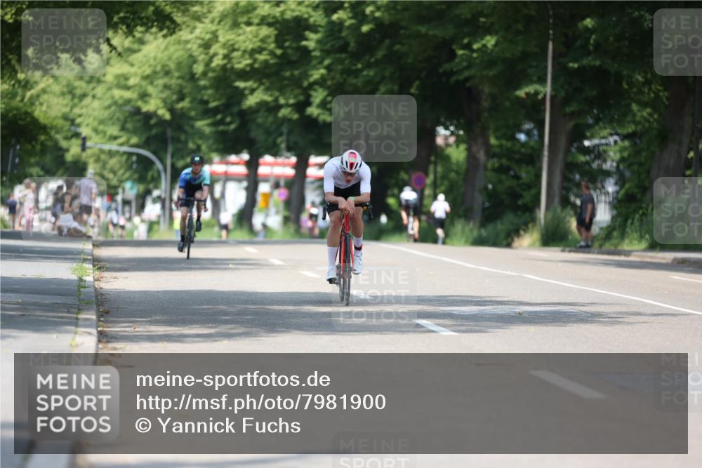 15.06.2025 - 7 Türme Triathlon Yannick Fuchs http://msf.ph/oto/7981900 15.06.2025 12:50:28 Radfahren 537, 541, 560 meine-sportfotos.de