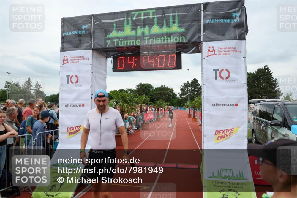 15.06.2025 - 7 Türme Triathlon Michael Strokosch http://msf.ph/oto/7981949 15.06.2025 14:14:00 Ziel 397, 445, 446, 712, 749, 1078 meine-sportfotos.de