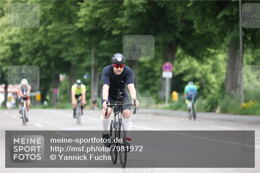 15.06.2025 - 7 Türme Triathlon Yannick Fuchs http://msf.ph/oto/7981972 15.06.2025 11:26:47 Radfahren 212, 326 meine-sportfotos.de
