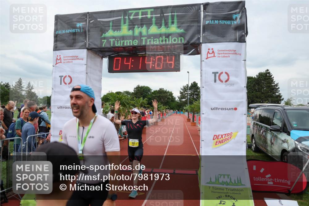 15.06.2025 - 7 Türme Triathlon Michael Strokosch http://msf.ph/oto/7981973 15.06.2025 14:14:03 Ziel 445, 712, 1078 meine-sportfotos.de