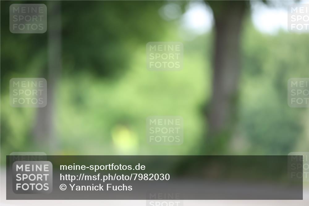 15.06.2025 - 7 Türme Triathlon Yannick Fuchs http://msf.ph/oto/7982030 15.06.2025 11:26:48 Radfahren 212, 326 meine-sportfotos.de
