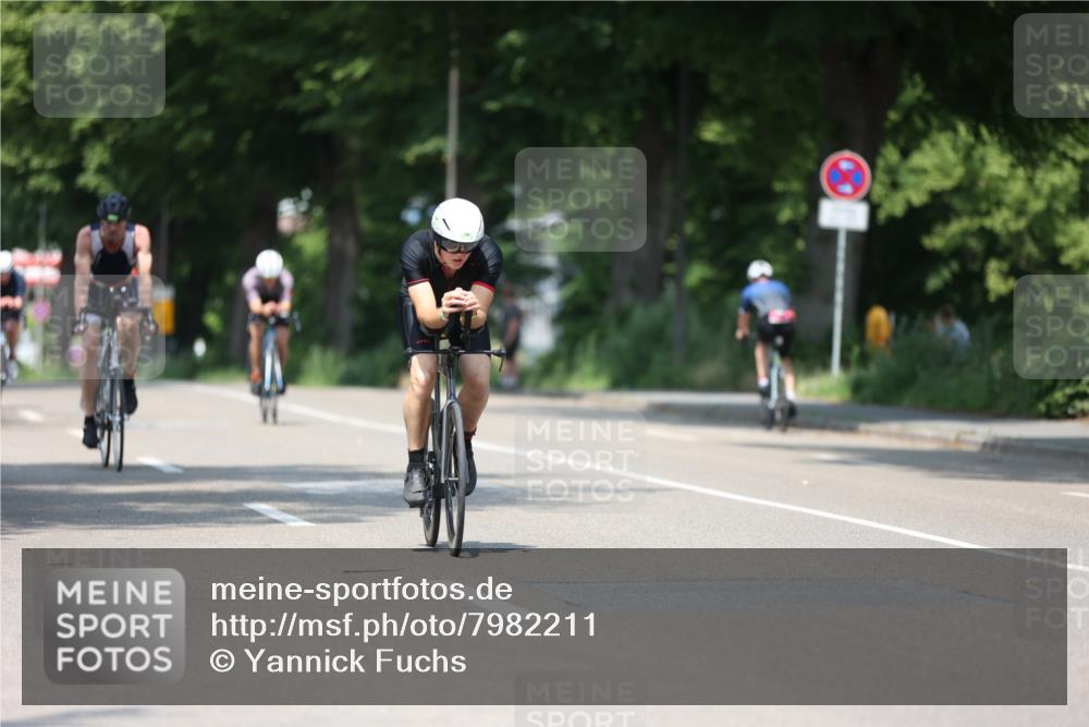 15.06.2025 - 7 Türme Triathlon Yannick Fuchs http://msf.ph/oto/7982211 15.06.2025 12:50:53 Radfahren 208, 225, 308, 610, 616 meine-sportfotos.de