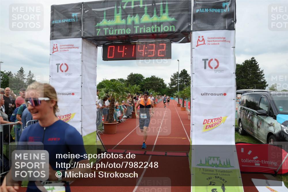 15.06.2025 - 7 Türme Triathlon Michael Strokosch http://msf.ph/oto/7982248 15.06.2025 14:14:32 Ziel 387, 560, 656, 669, 758, 771, 813, 957 meine-sportfotos.de