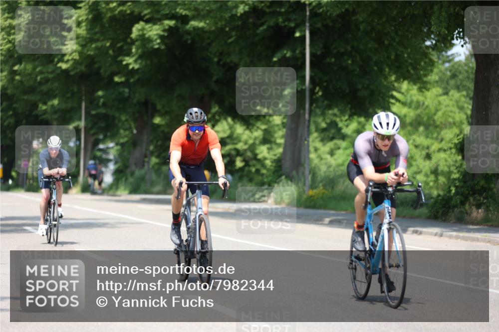 15.06.2025 - 7 Türme Triathlon Yannick Fuchs http://msf.ph/oto/7982344 15.06.2025 12:50:56 Radfahren 208, 225, 308, 435, 610, 616 meine-sportfotos.de