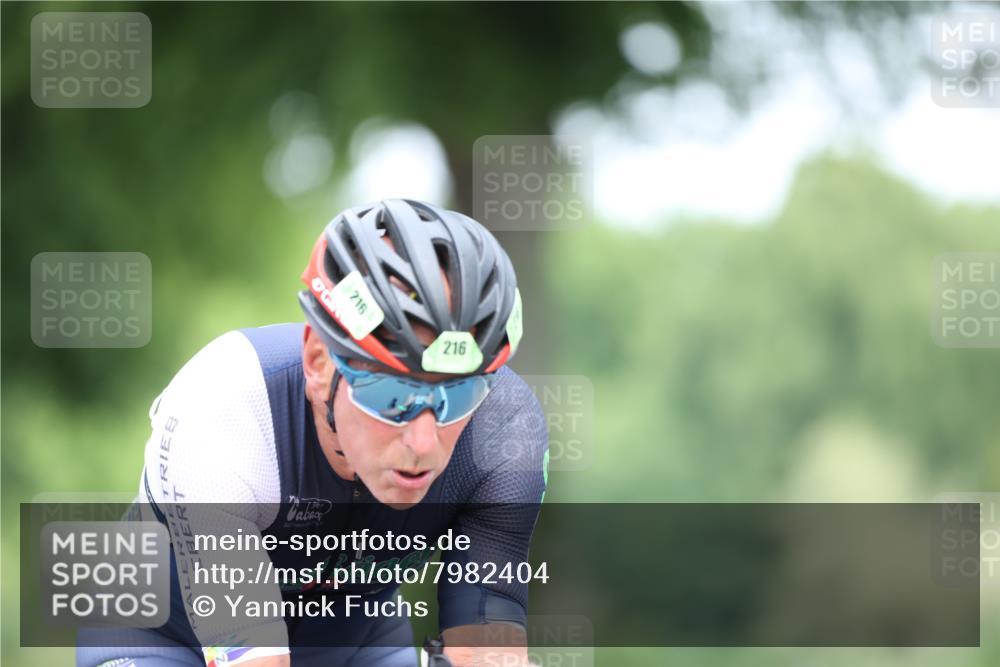 15.06.2025 - 7 Türme Triathlon Yannick Fuchs http://msf.ph/oto/7982404 15.06.2025 11:29:24 Radfahren  meine-sportfotos.de