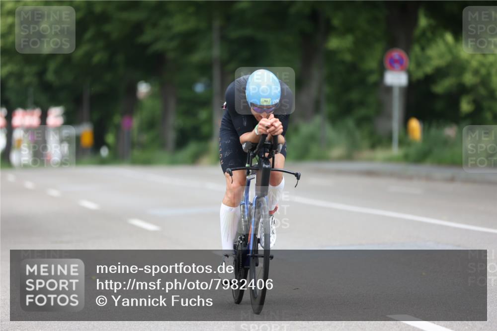 15.06.2025 - 7 Türme Triathlon Yannick Fuchs http://msf.ph/oto/7982406 15.06.2025 11:29:28 Radfahren  meine-sportfotos.de