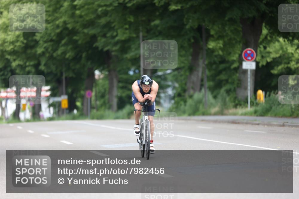15.06.2025 - 7 Türme Triathlon Yannick Fuchs http://msf.ph/oto/7982456 15.06.2025 11:30:23 Radfahren  meine-sportfotos.de