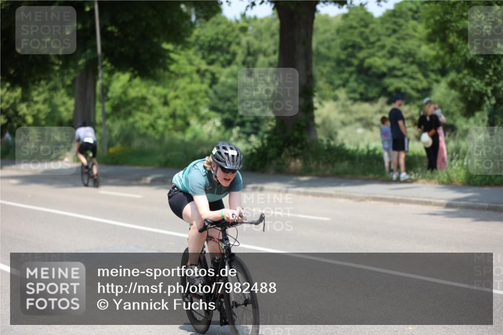 15.06.2025 - 7 Türme Triathlon Yannick Fuchs http://msf.ph/oto/7982488 15.06.2025 12:52:02 Radfahren 309, 537 meine-sportfotos.de