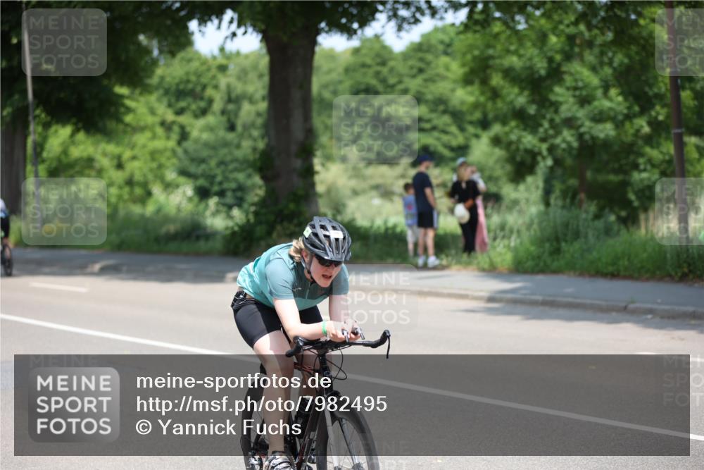 15.06.2025 - 7 Türme Triathlon Yannick Fuchs http://msf.ph/oto/7982495 15.06.2025 12:52:02 Radfahren 309, 537 meine-sportfotos.de
