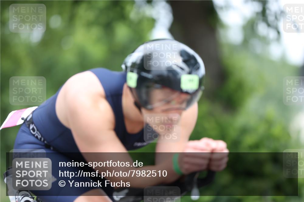 15.06.2025 - 7 Türme Triathlon Yannick Fuchs http://msf.ph/oto/7982510 15.06.2025 11:30:25 Radfahren  meine-sportfotos.de