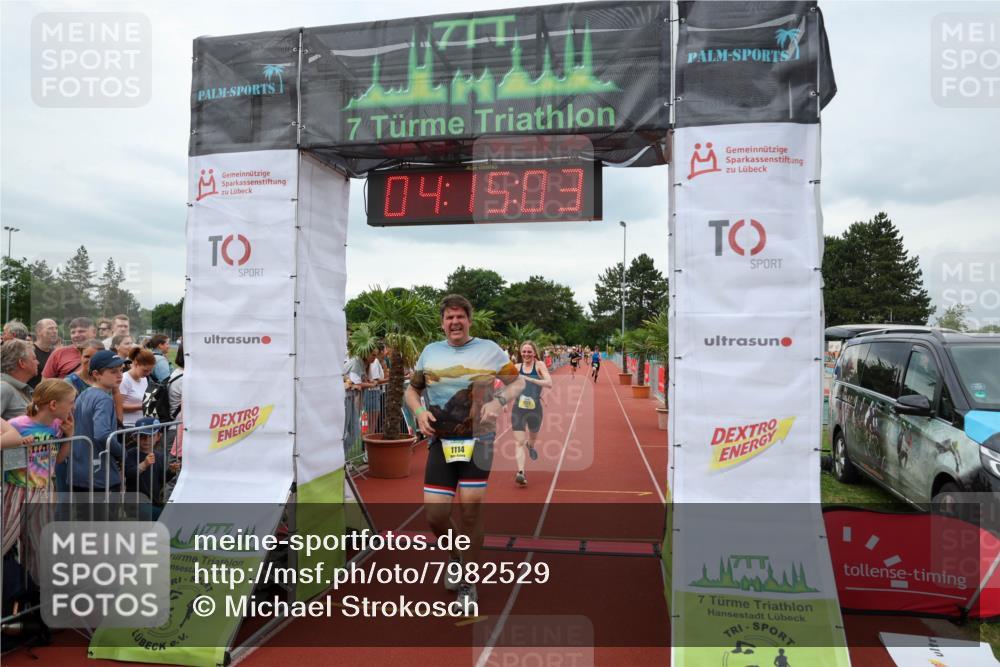 15.06.2025 - 7 Türme Triathlon Michael Strokosch http://msf.ph/oto/7982529 15.06.2025 14:15:03 Ziel 1027, 1114, 1129, 1145 meine-sportfotos.de