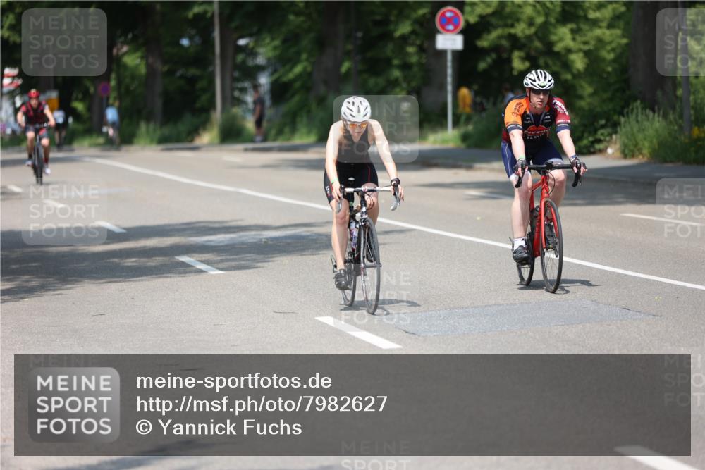 15.06.2025 - 7 Türme Triathlon Yannick Fuchs http://msf.ph/oto/7982627 15.06.2025 12:52:14 Radfahren 400, 500, 622 meine-sportfotos.de