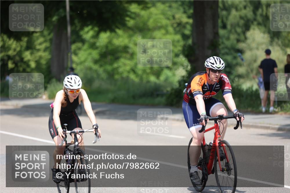 15.06.2025 - 7 Türme Triathlon Yannick Fuchs http://msf.ph/oto/7982662 15.06.2025 12:52:15 Radfahren 400, 500, 622 meine-sportfotos.de