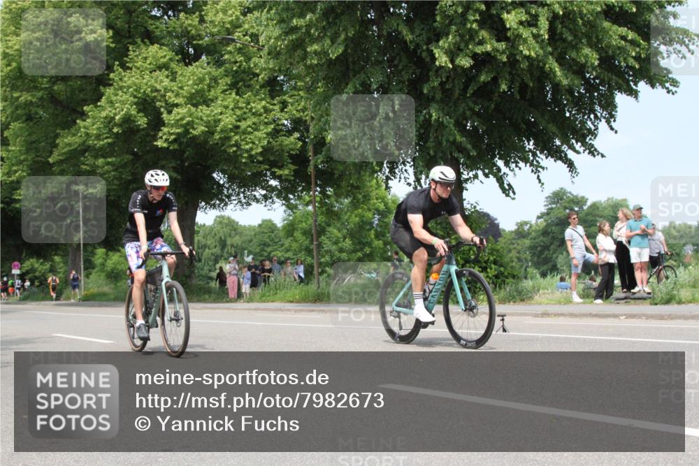 15.06.2025 - 7 Türme Triathlon Yannick Fuchs http://msf.ph/oto/7982673 15.06.2025 13:33:28 Radfahren  meine-sportfotos.de