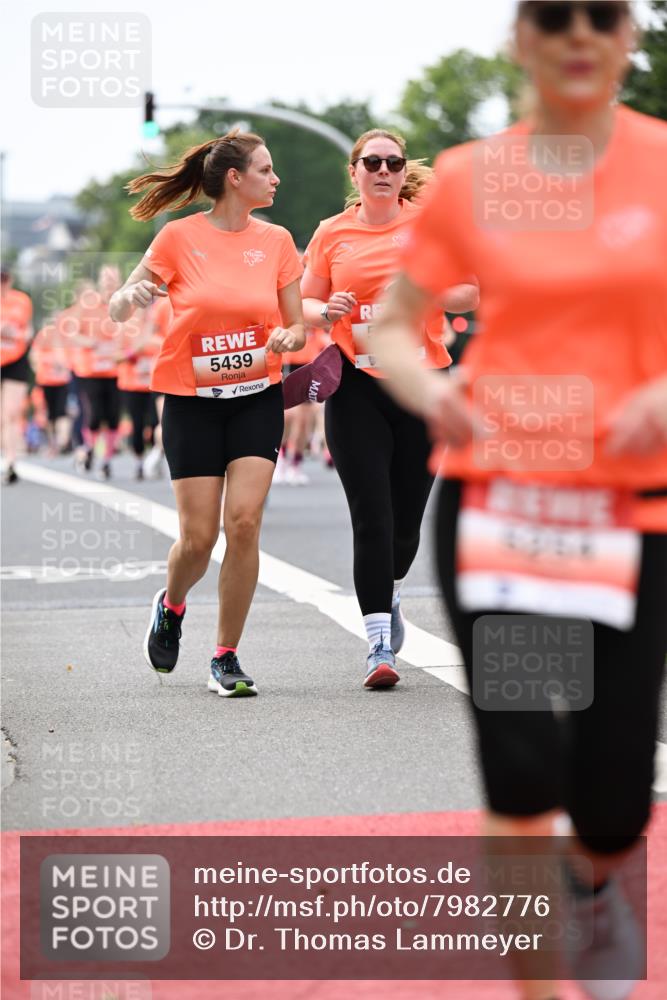 15.06.2025 - REWE Women's Run Dr. Thomas Lammeyer http://msf.ph/oto/7982776 15.06.2025 10:46:23 Laufen 3, 5439 meine-sportfotos.de