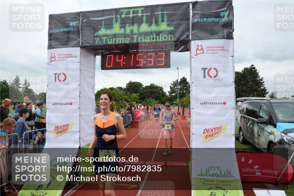 15.06.2025 - 7 Türme Triathlon Michael Strokosch http://msf.ph/oto/7982835 15.06.2025 14:15:33 Ziel 747, 976, 1018, 1076 meine-sportfotos.de