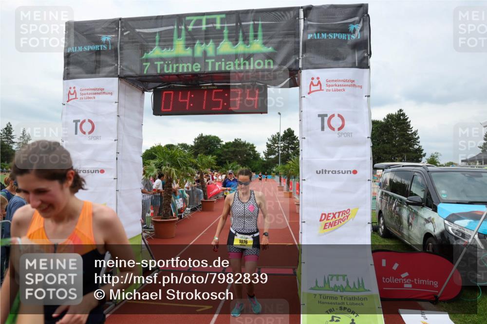 15.06.2025 - 7 Türme Triathlon Michael Strokosch http://msf.ph/oto/7982839 15.06.2025 14:15:34 Ziel 747, 976, 1018, 1076 meine-sportfotos.de