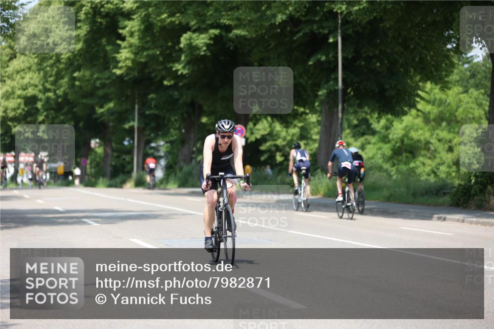 15.06.2025 - 7 Türme Triathlon Yannick Fuchs http://msf.ph/oto/7982871 15.06.2025 12:52:40 Radfahren 570 meine-sportfotos.de