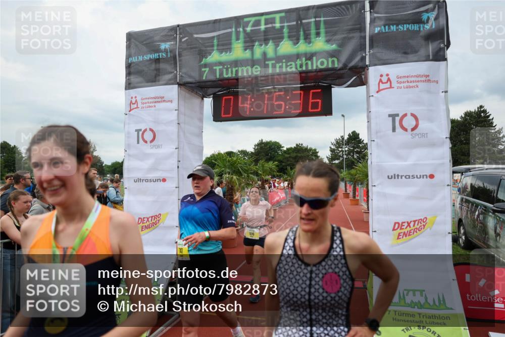 15.06.2025 - 7 Türme Triathlon Michael Strokosch http://msf.ph/oto/7982873 15.06.2025 14:15:36 Ziel 747, 976, 1018, 1076 meine-sportfotos.de