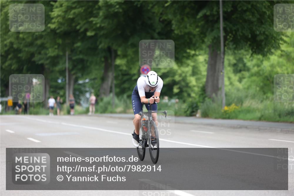 15.06.2025 - 7 Türme Triathlon Yannick Fuchs http://msf.ph/oto/7982914 15.06.2025 11:33:56 Radfahren 286 meine-sportfotos.de