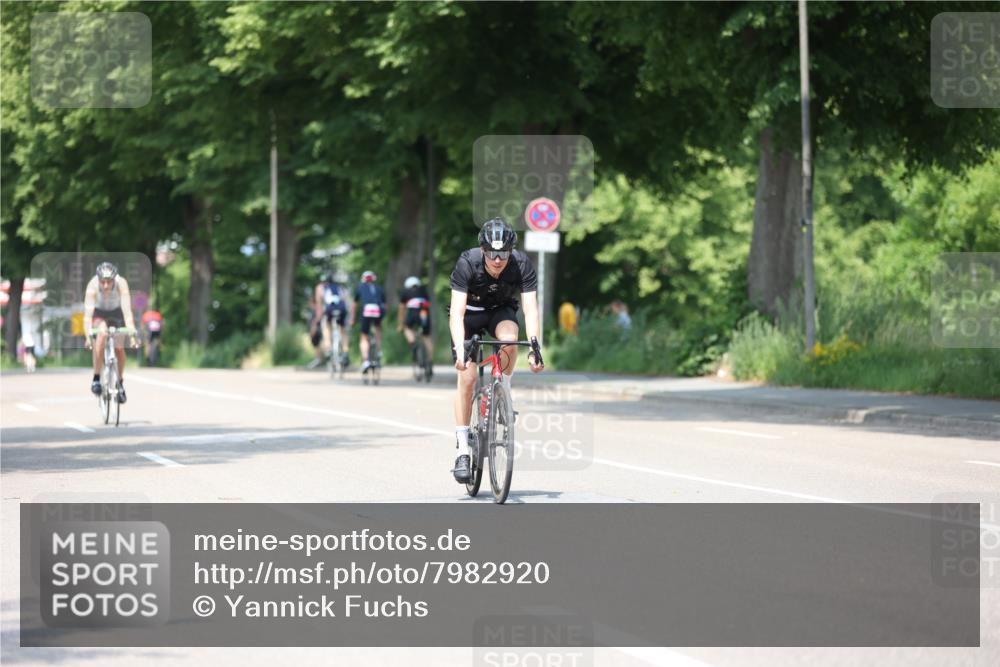 15.06.2025 - 7 Türme Triathlon Yannick Fuchs http://msf.ph/oto/7982920 15.06.2025 12:52:44 Radfahren 570 meine-sportfotos.de