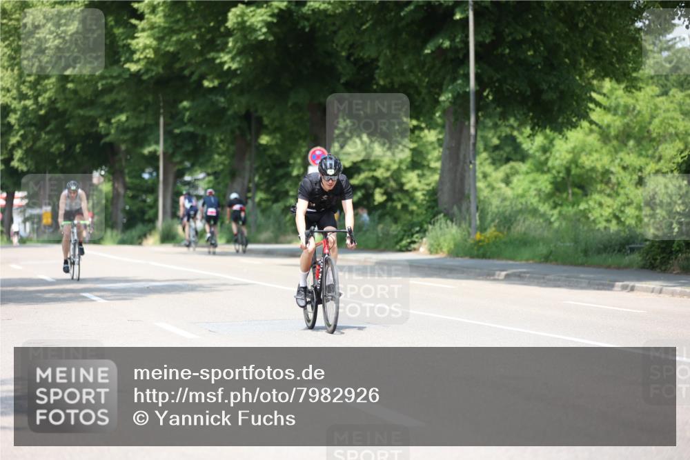 15.06.2025 - 7 Türme Triathlon Yannick Fuchs http://msf.ph/oto/7982926 15.06.2025 12:52:44 Radfahren 570 meine-sportfotos.de