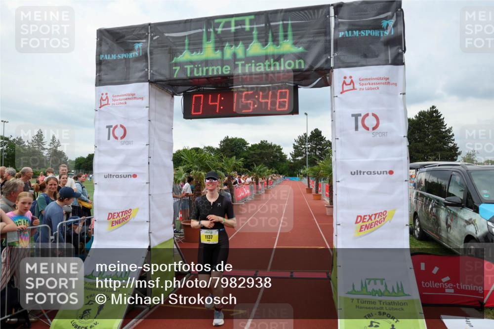 15.06.2025 - 7 Türme Triathlon Michael Strokosch http://msf.ph/oto/7982938 15.06.2025 14:15:47 Ziel 644, 1137 meine-sportfotos.de