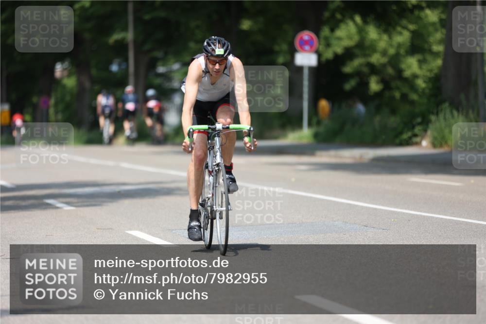 15.06.2025 - 7 Türme Triathlon Yannick Fuchs http://msf.ph/oto/7982955 15.06.2025 12:52:46 Radfahren 631 meine-sportfotos.de