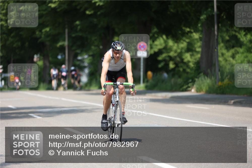 15.06.2025 - 7 Türme Triathlon Yannick Fuchs http://msf.ph/oto/7982967 15.06.2025 12:52:46 Radfahren 631 meine-sportfotos.de