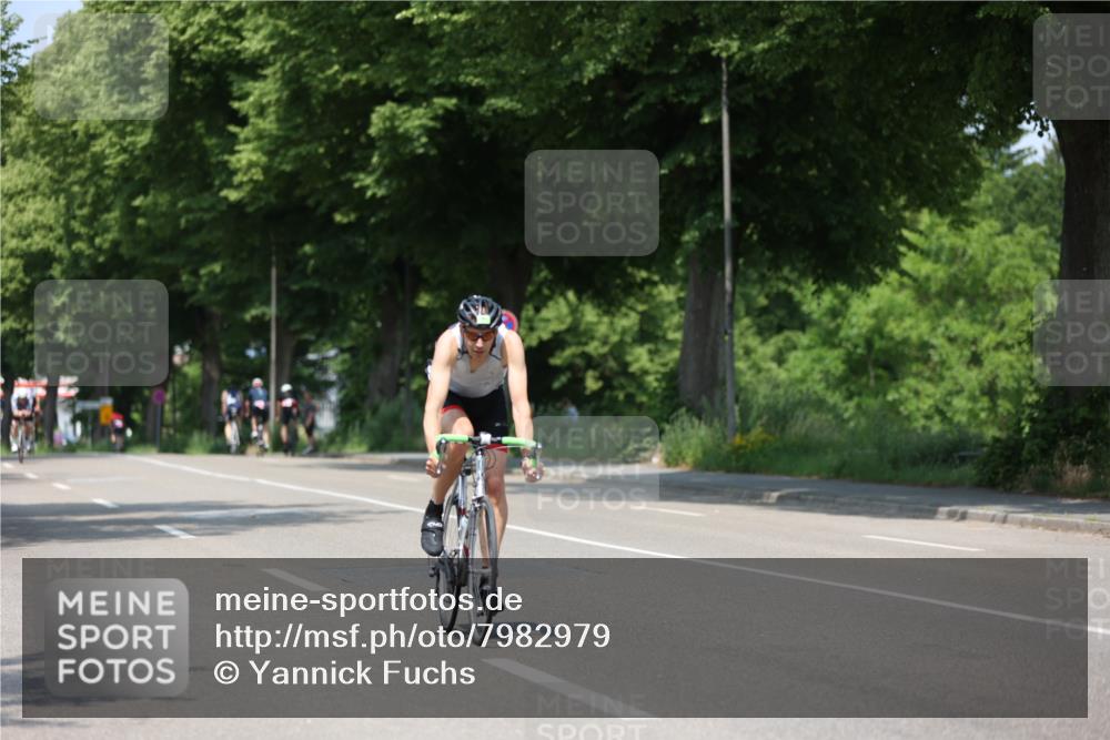 15.06.2025 - 7 Türme Triathlon Yannick Fuchs http://msf.ph/oto/7982979 15.06.2025 12:52:47 Radfahren 631 meine-sportfotos.de