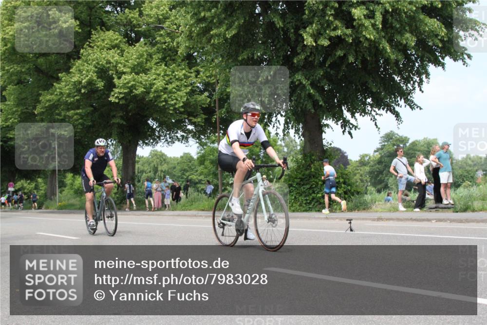 15.06.2025 - 7 Türme Triathlon Yannick Fuchs http://msf.ph/oto/7983028 15.06.2025 13:35:12 Radfahren  meine-sportfotos.de