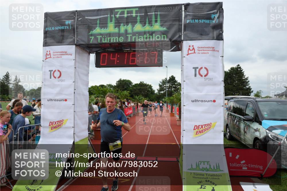 15.06.2025 - 7 Türme Triathlon Michael Strokosch http://msf.ph/oto/7983052 15.06.2025 14:16:17 Ziel 735, 834, 959, 1005 meine-sportfotos.de