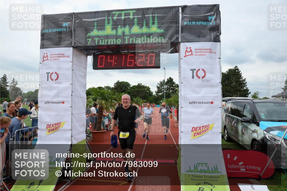 15.06.2025 - 7 Türme Triathlon Michael Strokosch http://msf.ph/oto/7983099 15.06.2025 14:16:20 Ziel 735, 834, 959, 980, 1005 meine-sportfotos.de