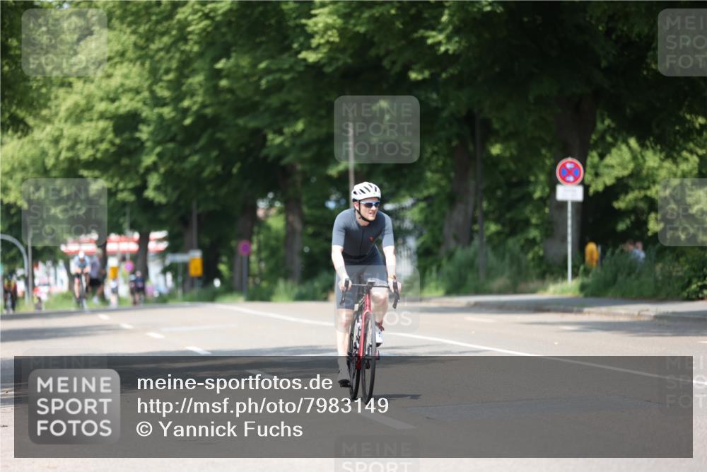 15.06.2025 - 7 Türme Triathlon Yannick Fuchs http://msf.ph/oto/7983149 15.06.2025 12:52:58 Radfahren 241, 591, 653, 661 meine-sportfotos.de
