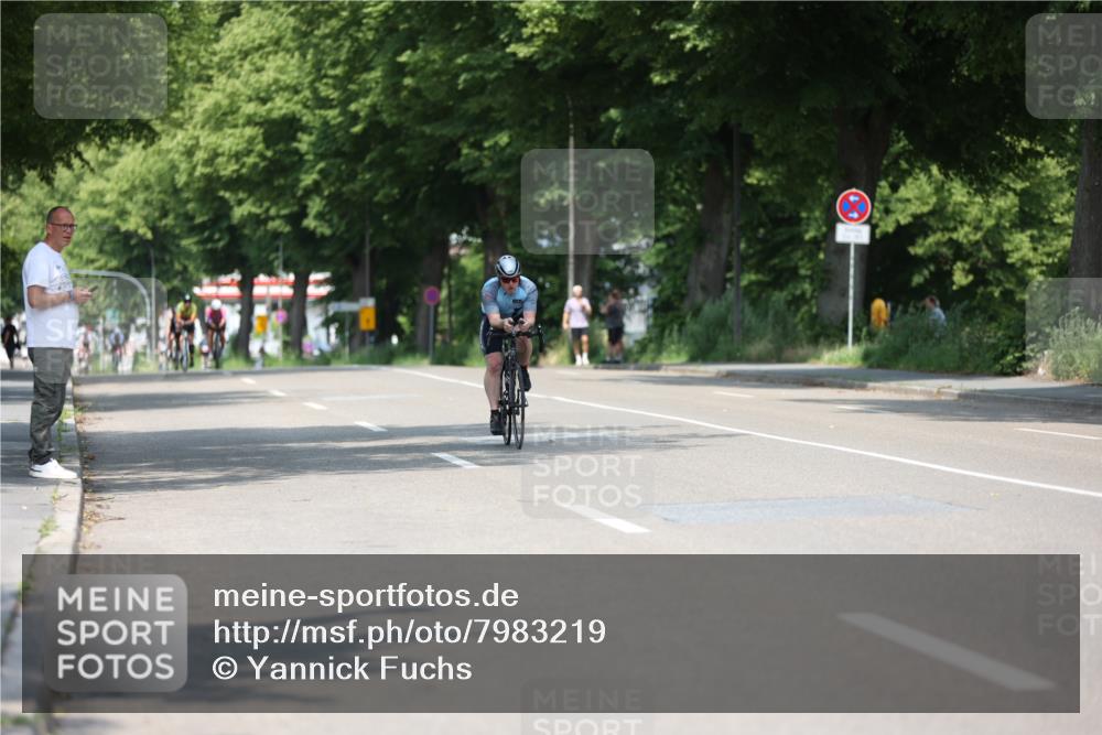 15.06.2025 - 7 Türme Triathlon Yannick Fuchs http://msf.ph/oto/7983219 15.06.2025 12:53:03 Radfahren 241, 591, 608, 661 meine-sportfotos.de