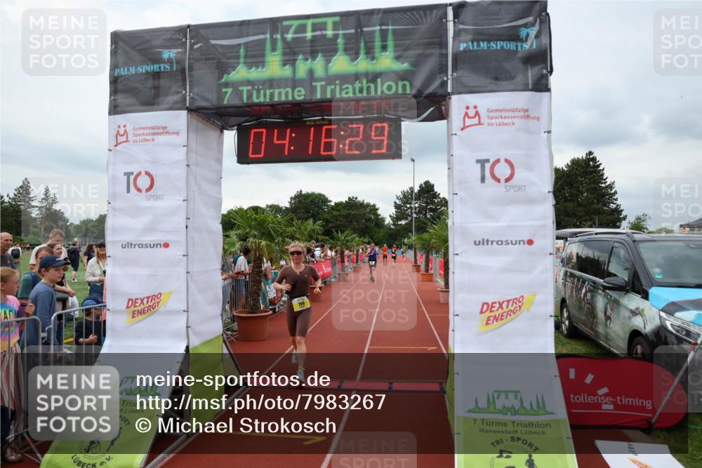 15.06.2025 - 7 Türme Triathlon Michael Strokosch http://msf.ph/oto/7983267 15.06.2025 14:16:28 Ziel 790, 959, 980 meine-sportfotos.de