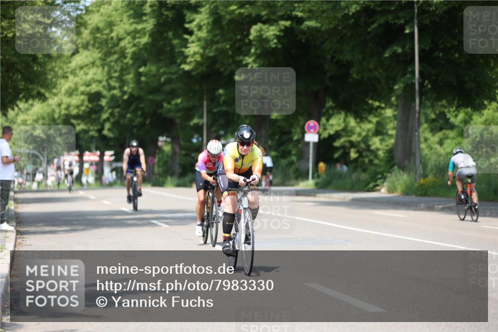 15.06.2025 - 7 Türme Triathlon Yannick Fuchs http://msf.ph/oto/7983330 15.06.2025 12:53:10 Radfahren 255, 265, 341, 470 meine-sportfotos.de