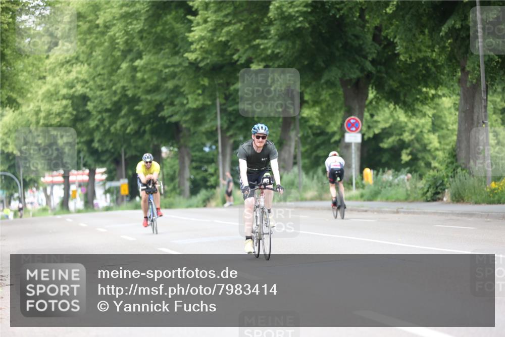 15.06.2025 - 7 Türme Triathlon Yannick Fuchs http://msf.ph/oto/7983414 15.06.2025 11:36:15 Radfahren 224, 304, 307 meine-sportfotos.de