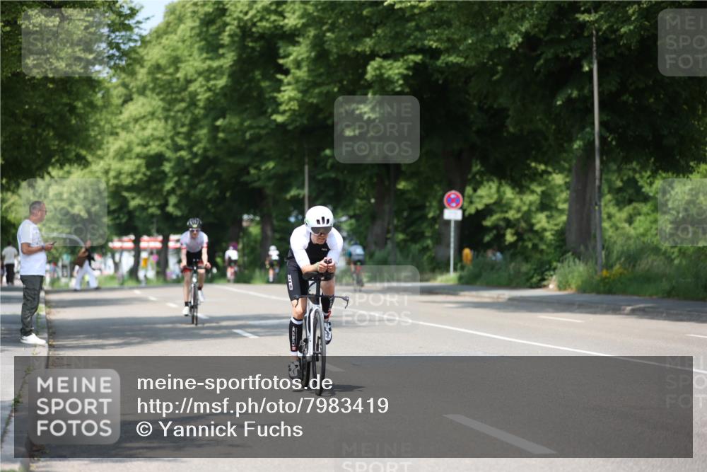 15.06.2025 - 7 Türme Triathlon Yannick Fuchs http://msf.ph/oto/7983419 15.06.2025 12:53:14 Radfahren 255, 265, 341, 470 meine-sportfotos.de