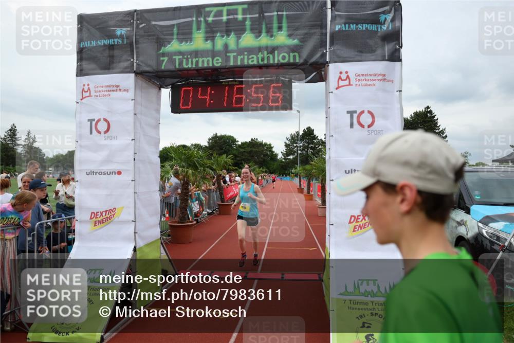 15.06.2025 - 7 Türme Triathlon Michael Strokosch http://msf.ph/oto/7983611 15.06.2025 14:16:55 Ziel 580, 788, 997, 1096, 1176 meine-sportfotos.de