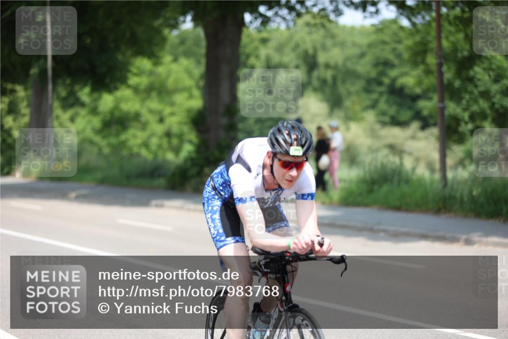 15.06.2025 - 7 Türme Triathlon Yannick Fuchs http://msf.ph/oto/7983768 15.06.2025 12:53:42 Radfahren 309, 622, 634 meine-sportfotos.de