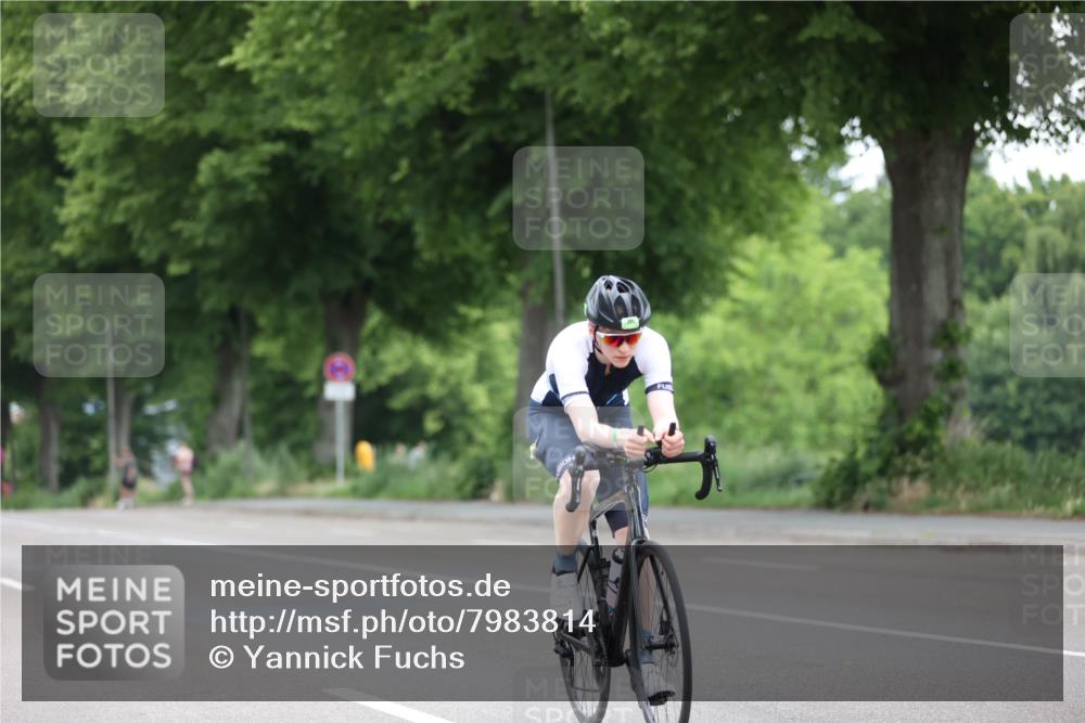 15.06.2025 - 7 Türme Triathlon Yannick Fuchs http://msf.ph/oto/7983814 15.06.2025 11:37:37 Radfahren 201 meine-sportfotos.de