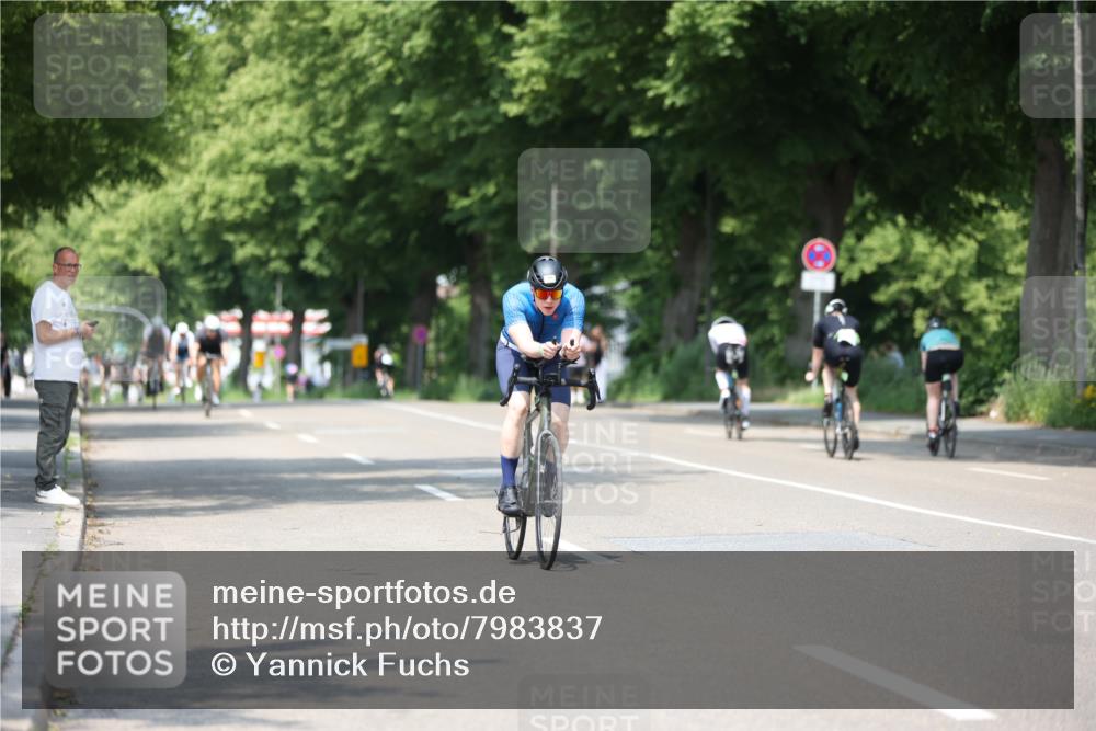 15.06.2025 - 7 Türme Triathlon Yannick Fuchs http://msf.ph/oto/7983837 15.06.2025 12:54:00 Radfahren 302, 400, 559, 594 meine-sportfotos.de